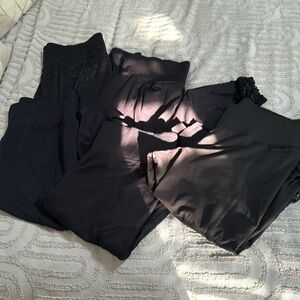 5 pairs of black Livi Active workout leggings all size 18/20 with pockets